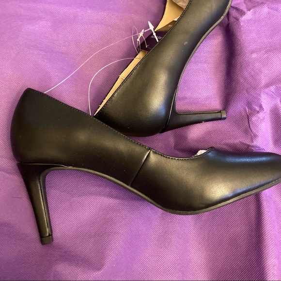 ESMARA BY HEIDI KLUM BLACK LEATHER HEELS / SZ 8.5. NWT. IOB - Picture 6 of 9